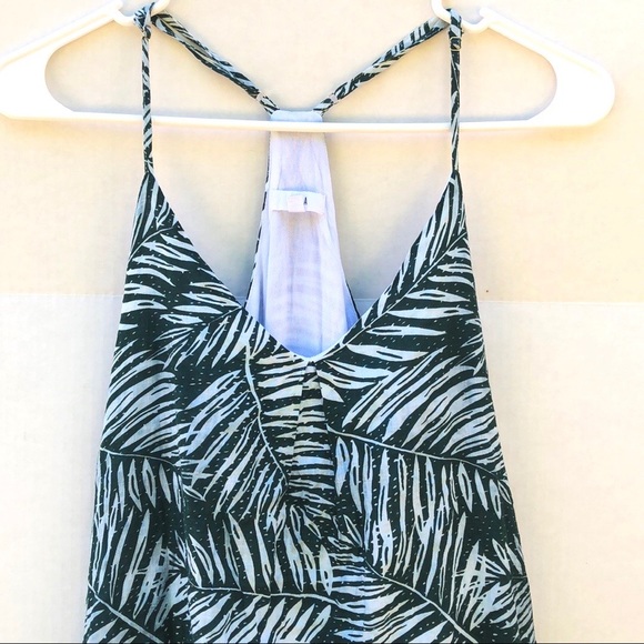 Lucca Couture Womens small Green Leaf print Racerback V-neck sleeveless dress - Picture 8 of 11